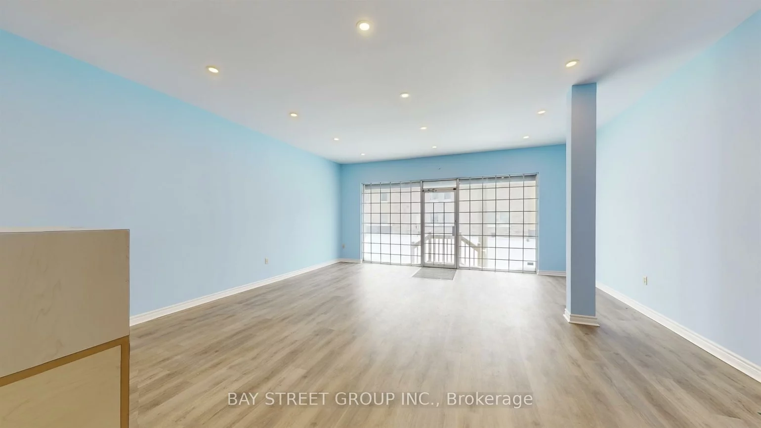 66, Maple, City Centre, Barrie