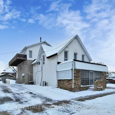 66, Maple, City Centre, Barrie