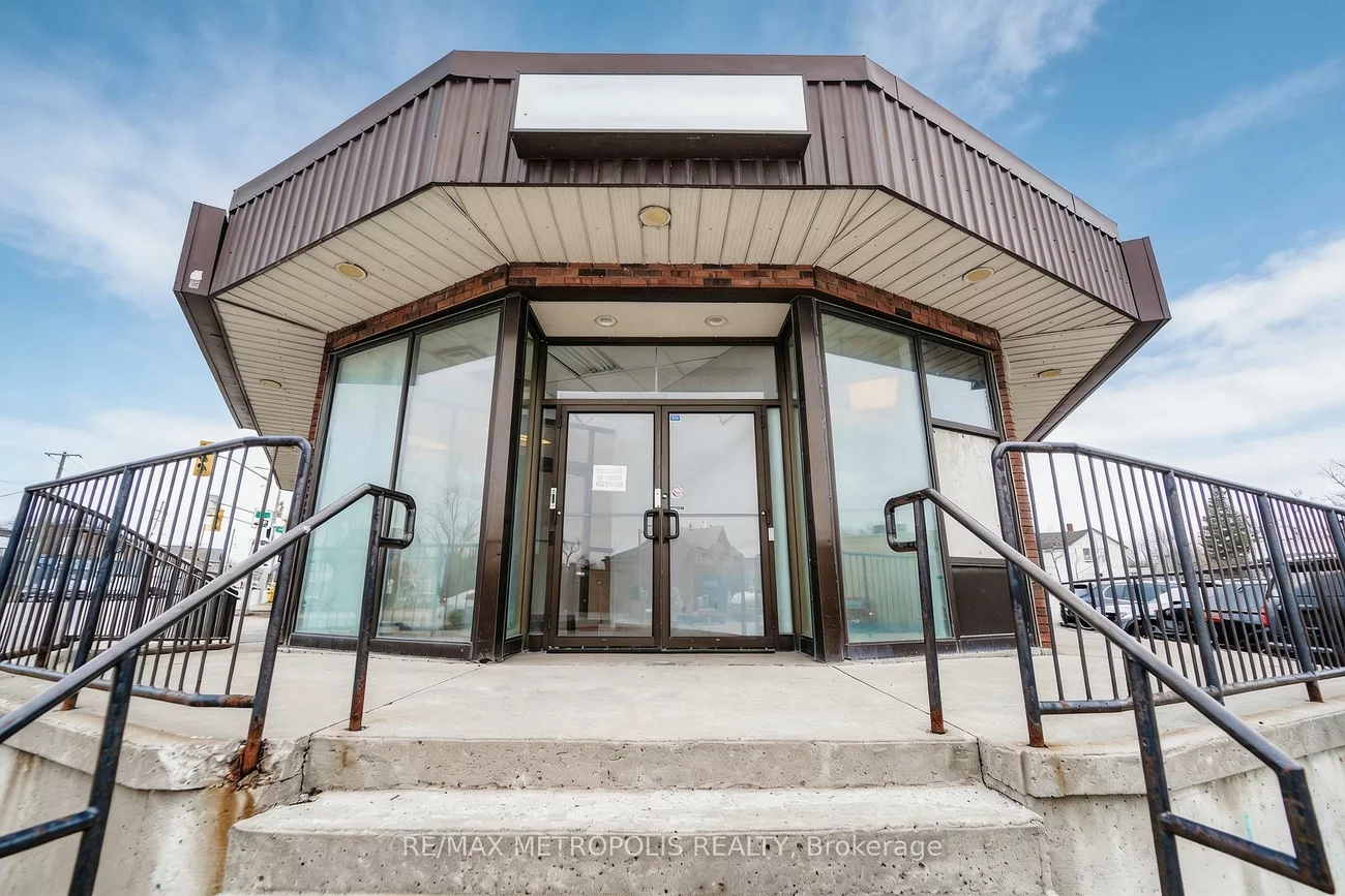 21, Essa, Allandale Centre, Barrie