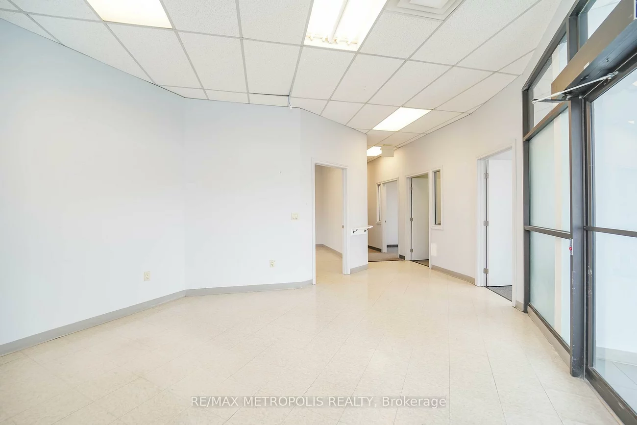 21, Essa, Allandale Centre, Barrie