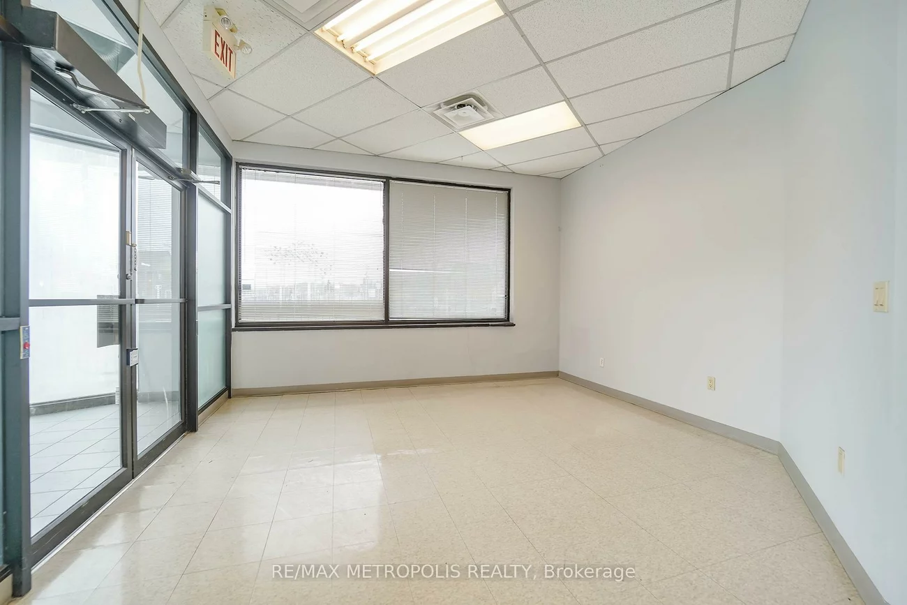 21, Essa, Allandale Centre, Barrie