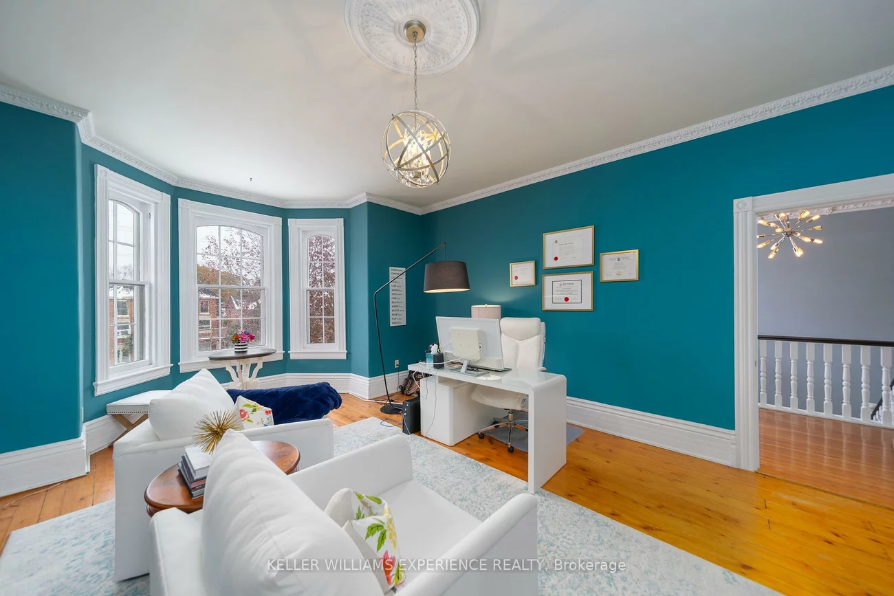 72, High, Queen's Park, Barrie