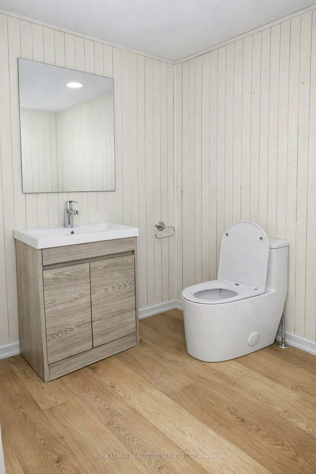 54, Ferndale, 400 North, Barrie