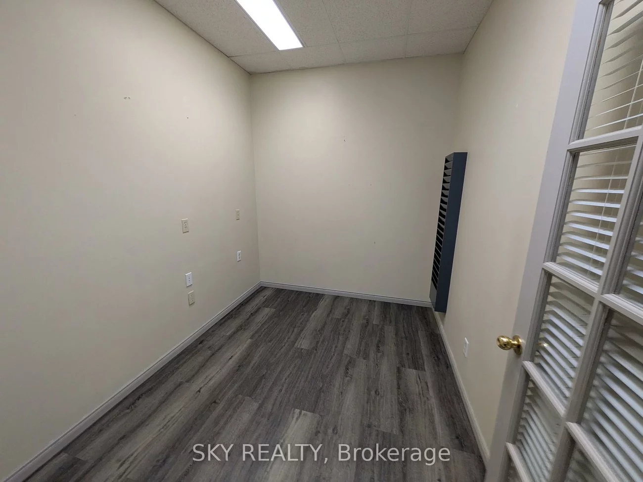 411, Huronia, 400 East, Barrie