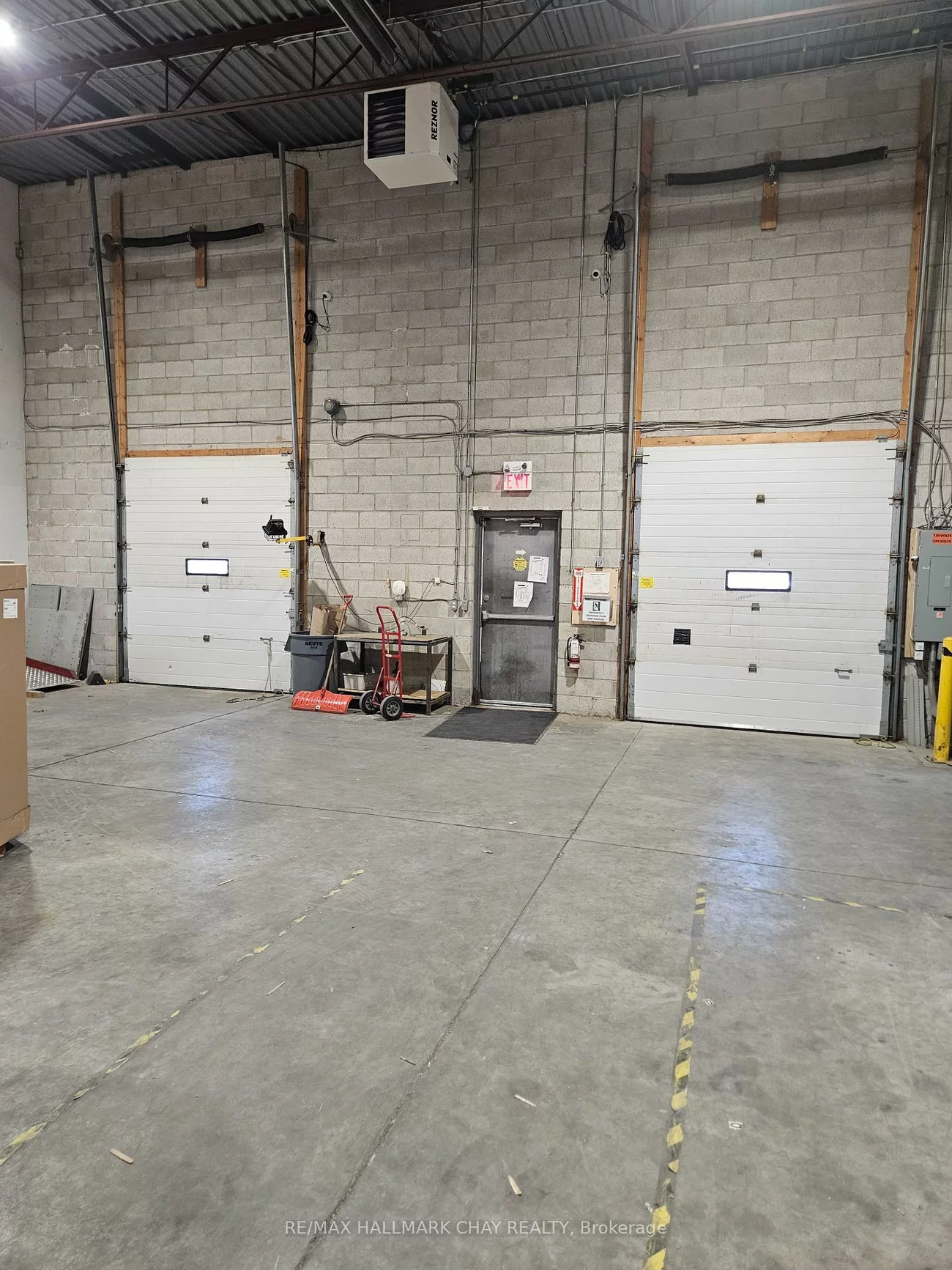 94, Saunders, 400 East, Barrie