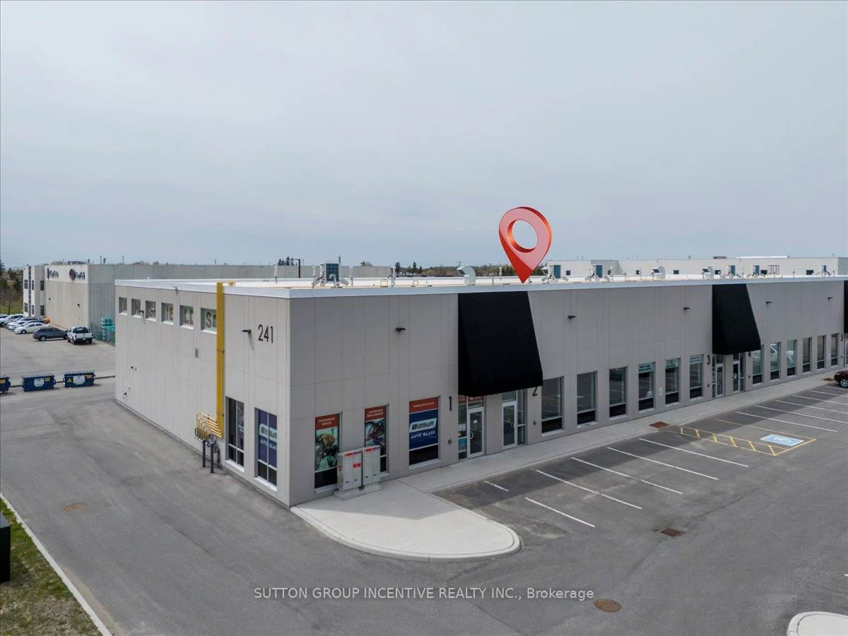 241, King, 400 West, Barrie