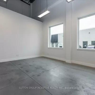 241, King, 400 West, Barrie
