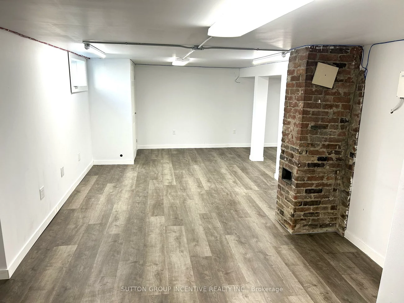 18, Worsley, City Centre, Barrie