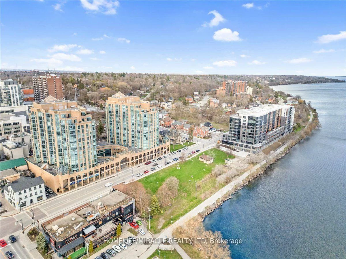 444, Blake, Codrington, Barrie