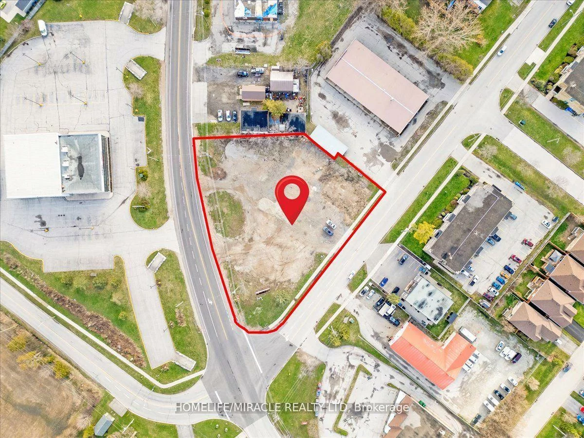 444, Blake, Codrington, Barrie