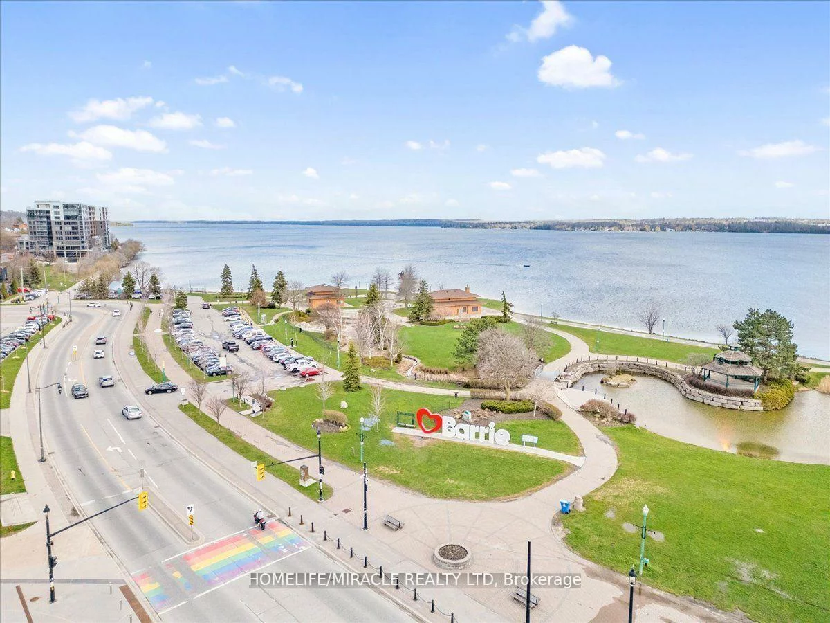 444, Blake, Codrington, Barrie