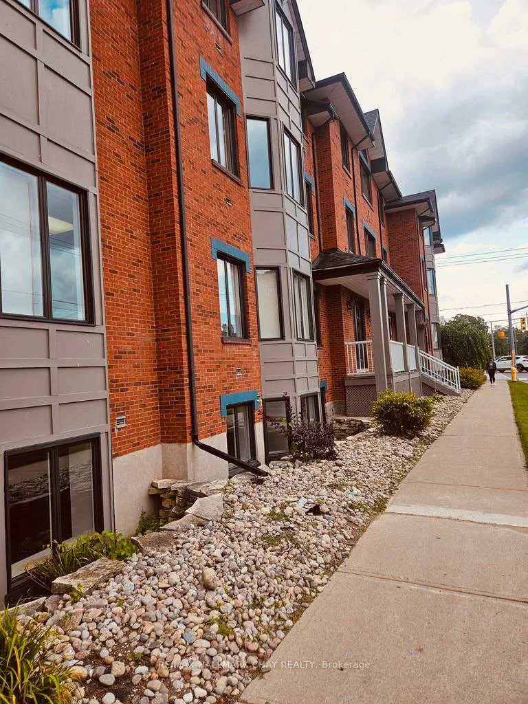 152, Bayfield, City Centre, Barrie