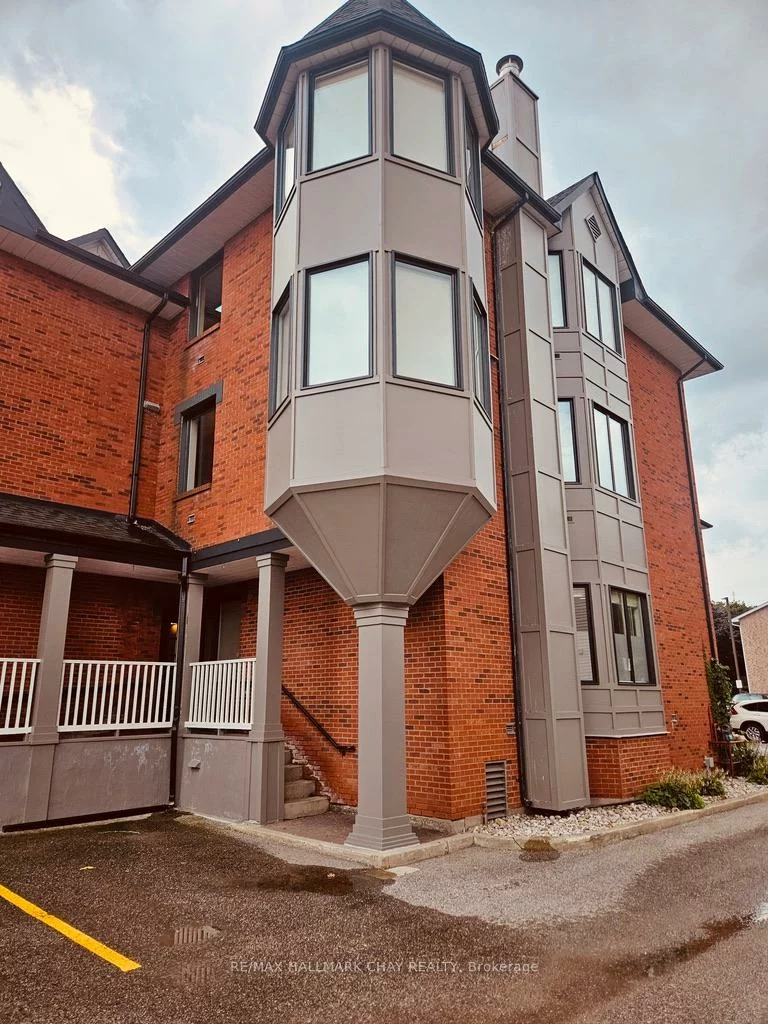 152, Bayfield, City Centre, Barrie