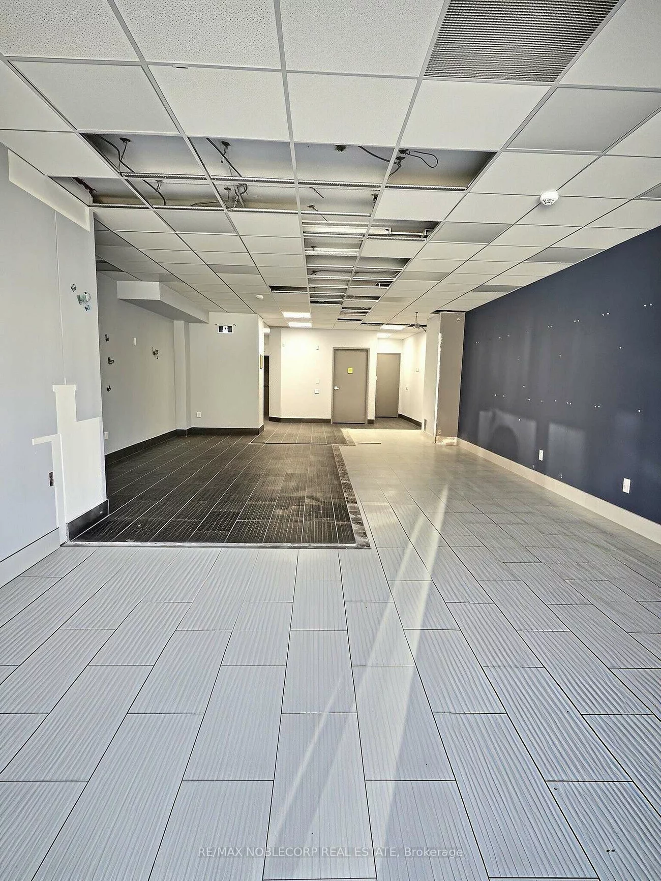 79, Dunlop, City Centre, Barrie