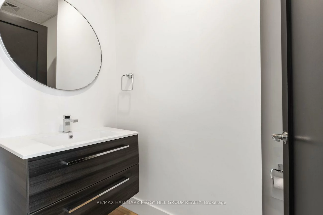 353, Saunders, 400 East, Barrie