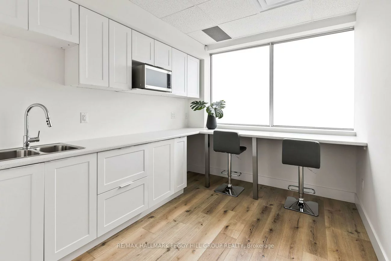 353, Saunders, 400 East, Barrie
