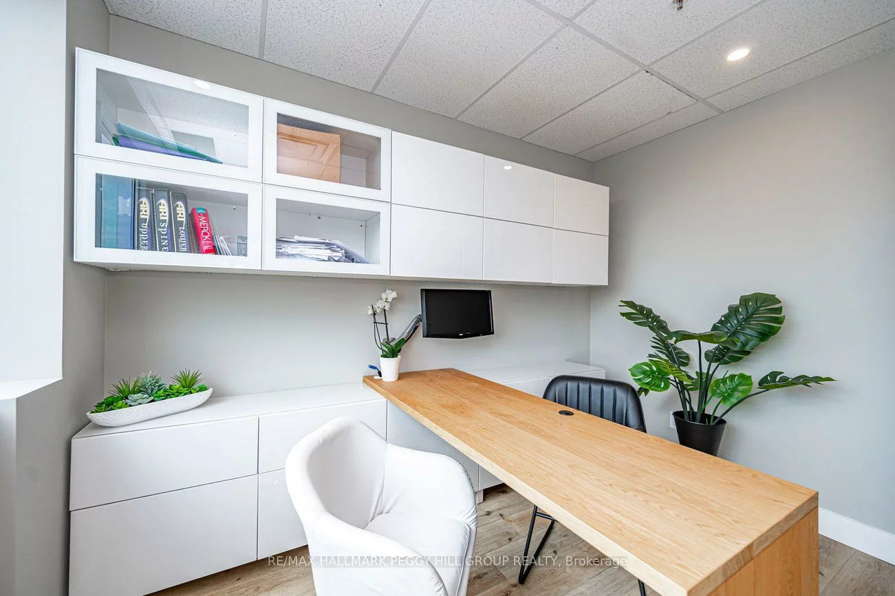 353, Saunders, 400 East, Barrie
