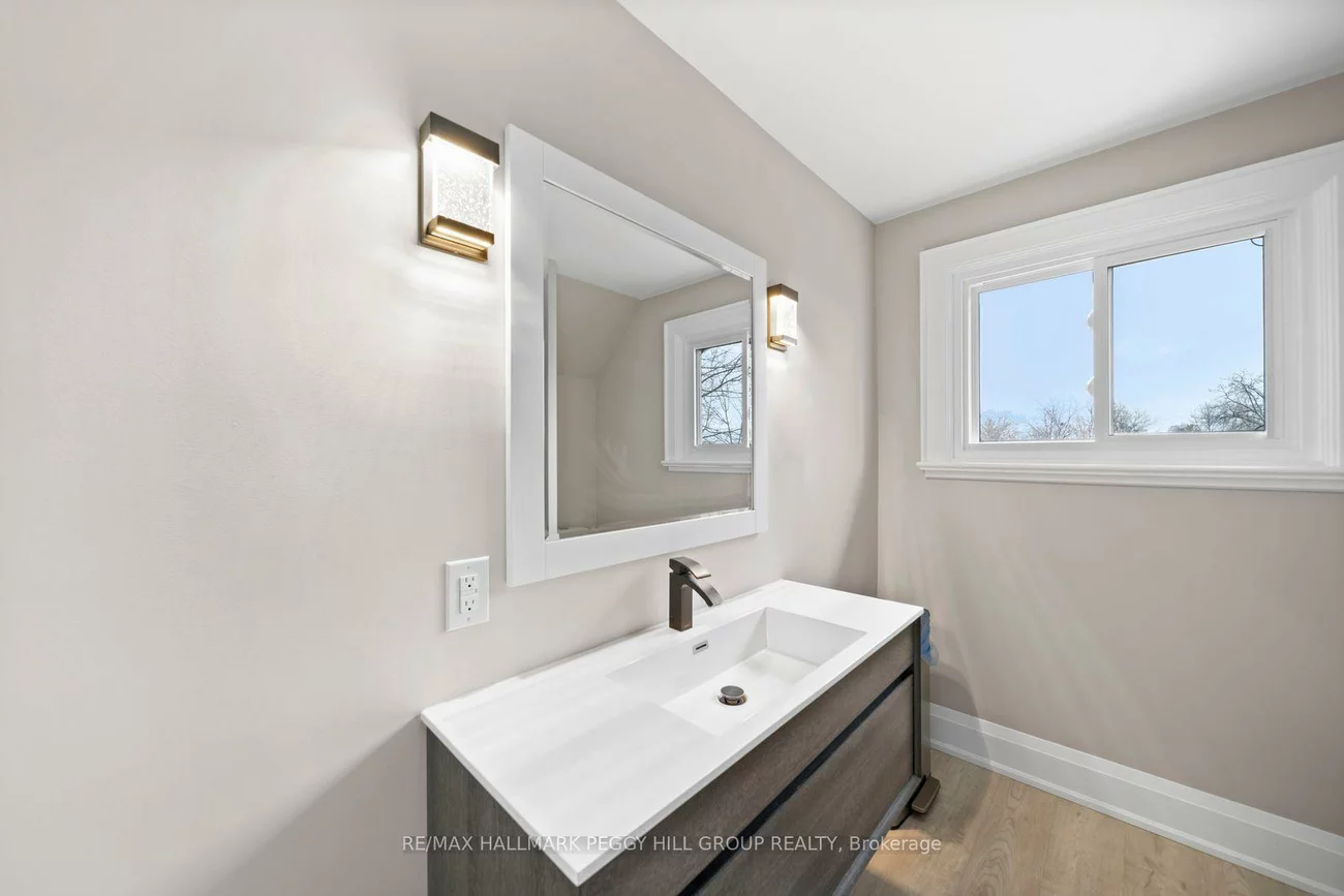 219, Bayfield, City Centre, Barrie
