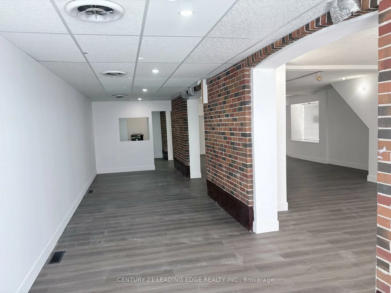 10, Ross, City Centre, Barrie