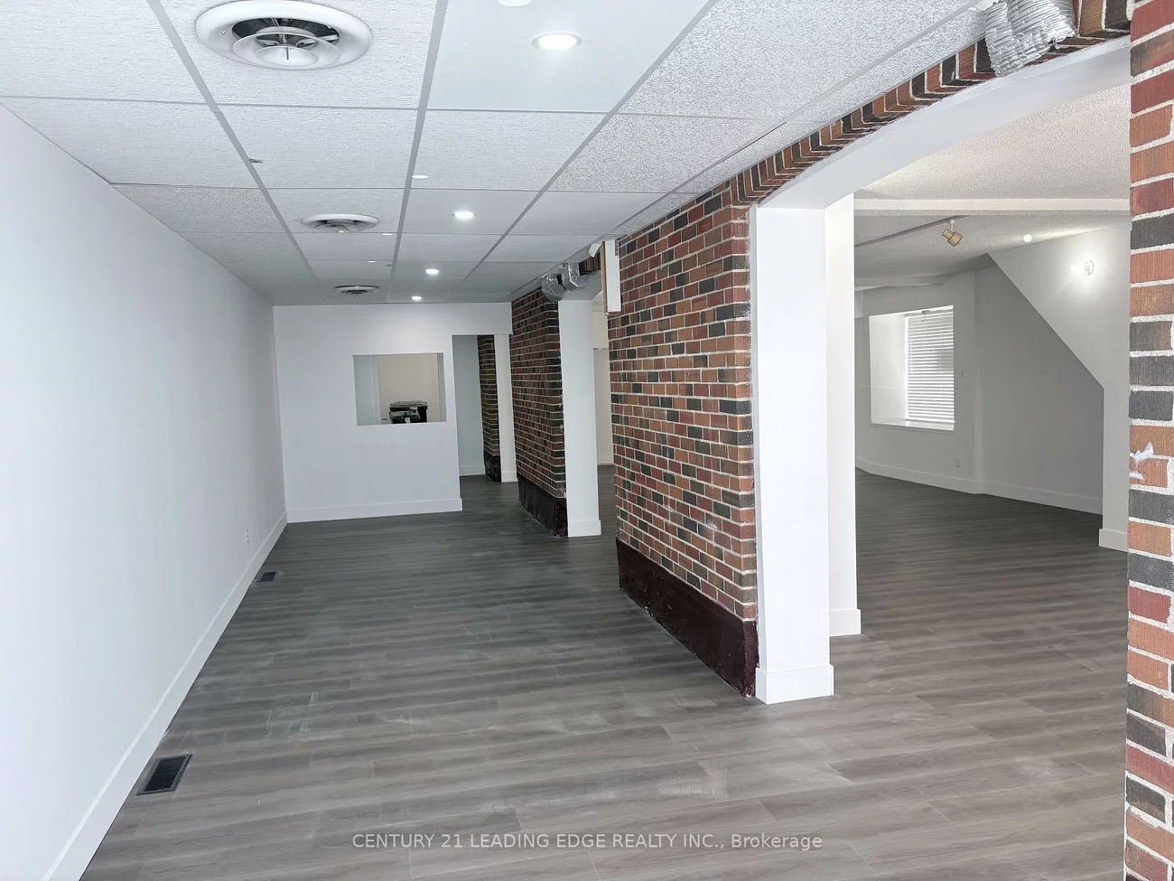 10, Ross, City Centre, Barrie