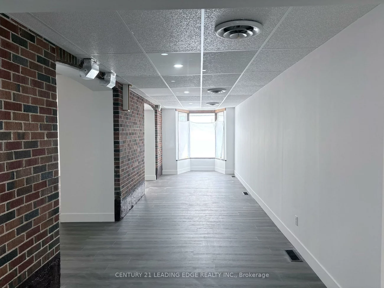 10, Ross, City Centre, Barrie