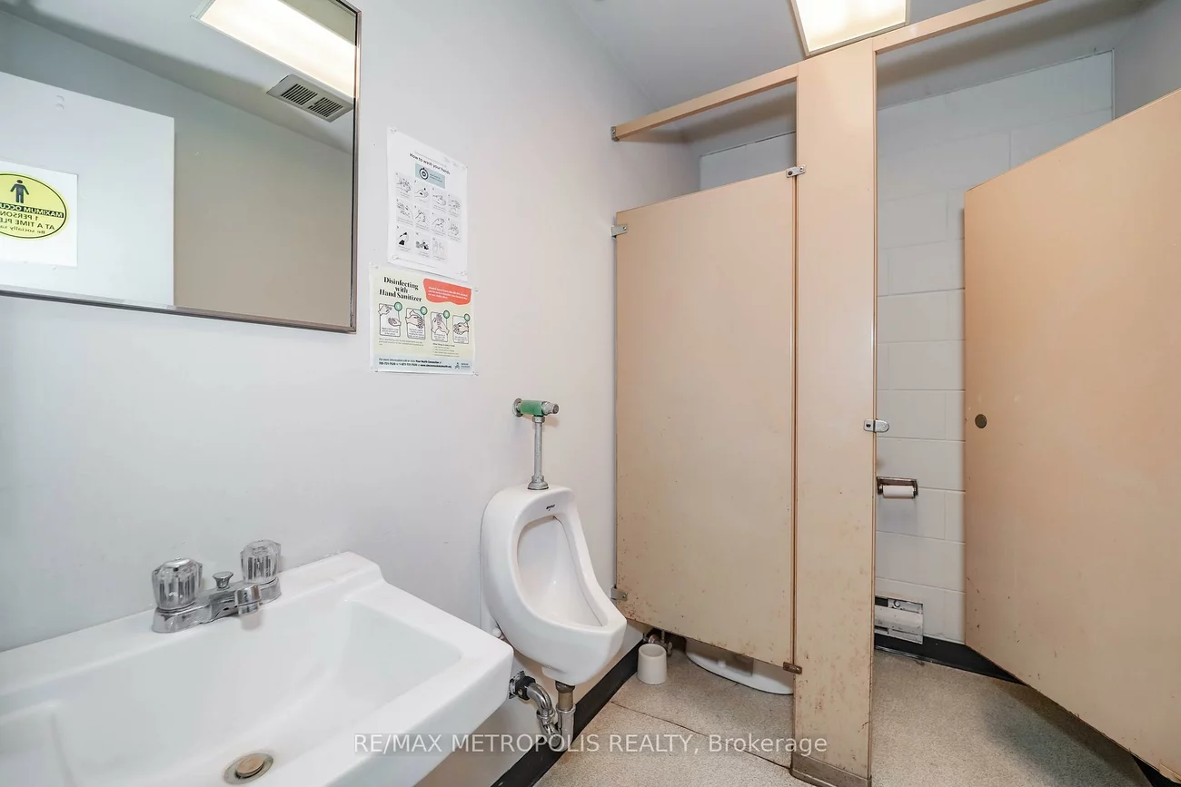 21, Essa, Allandale Centre, Barrie