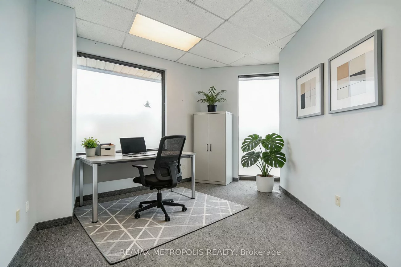 21, Essa, Allandale Centre, Barrie