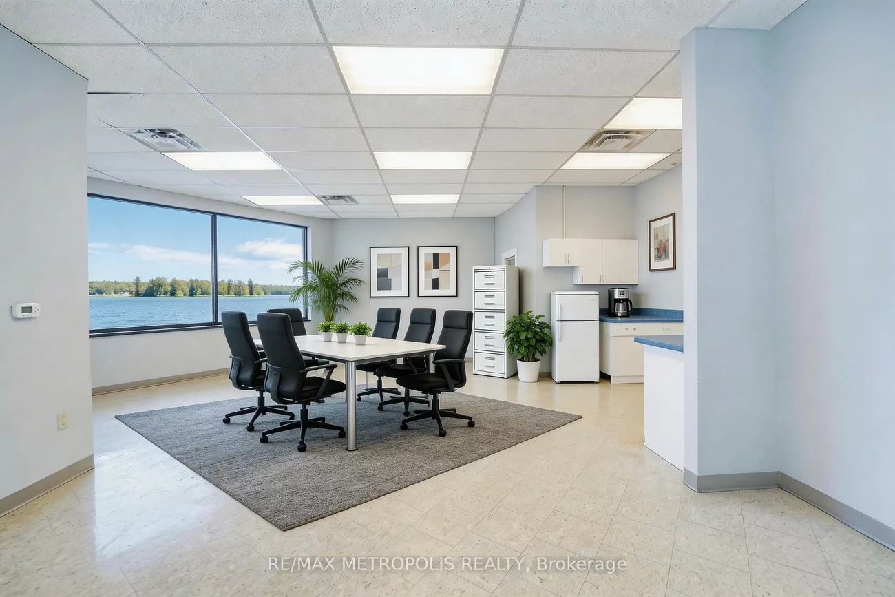 21, Essa, Allandale Centre, Barrie