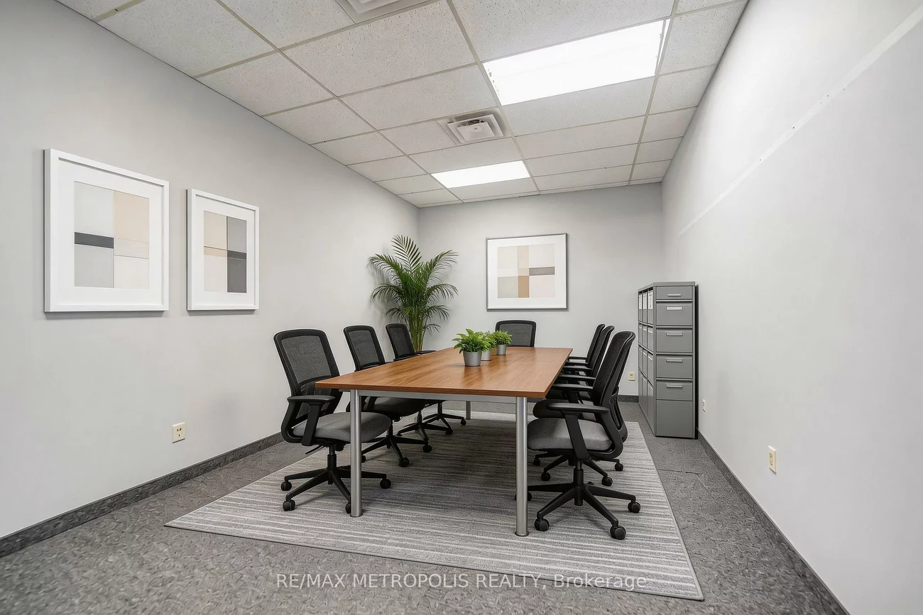 21, Essa, Allandale Centre, Barrie