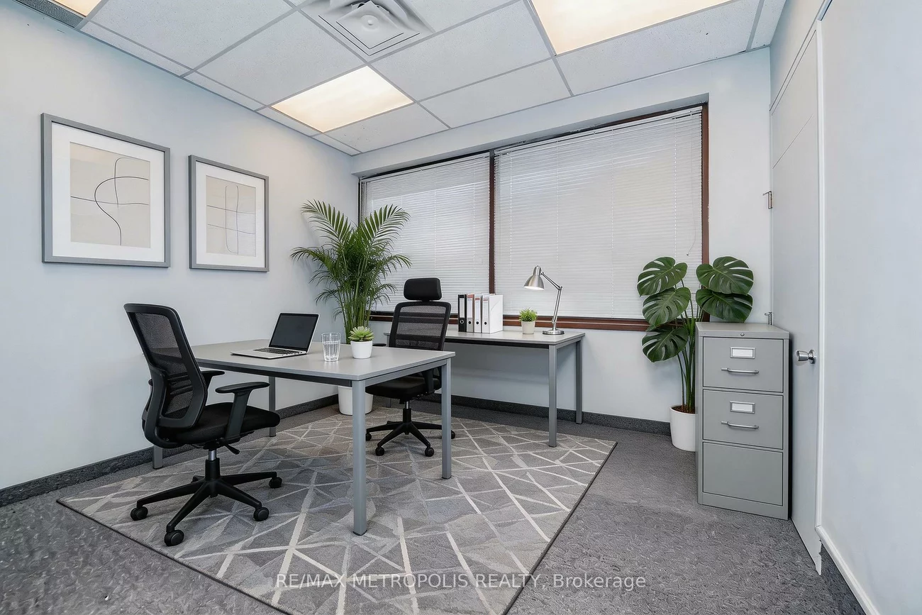 21, Essa, Allandale Centre, Barrie