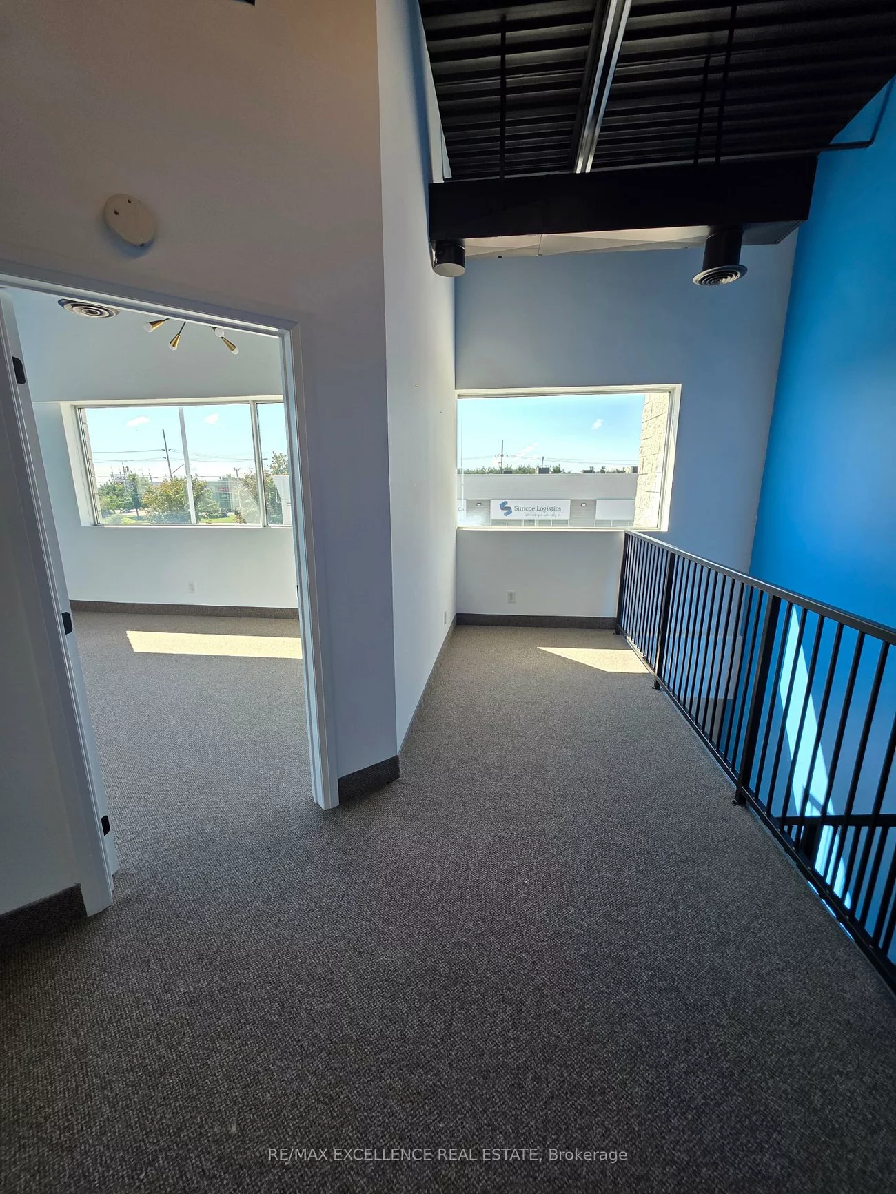 576, Bryne, 400 West, Barrie