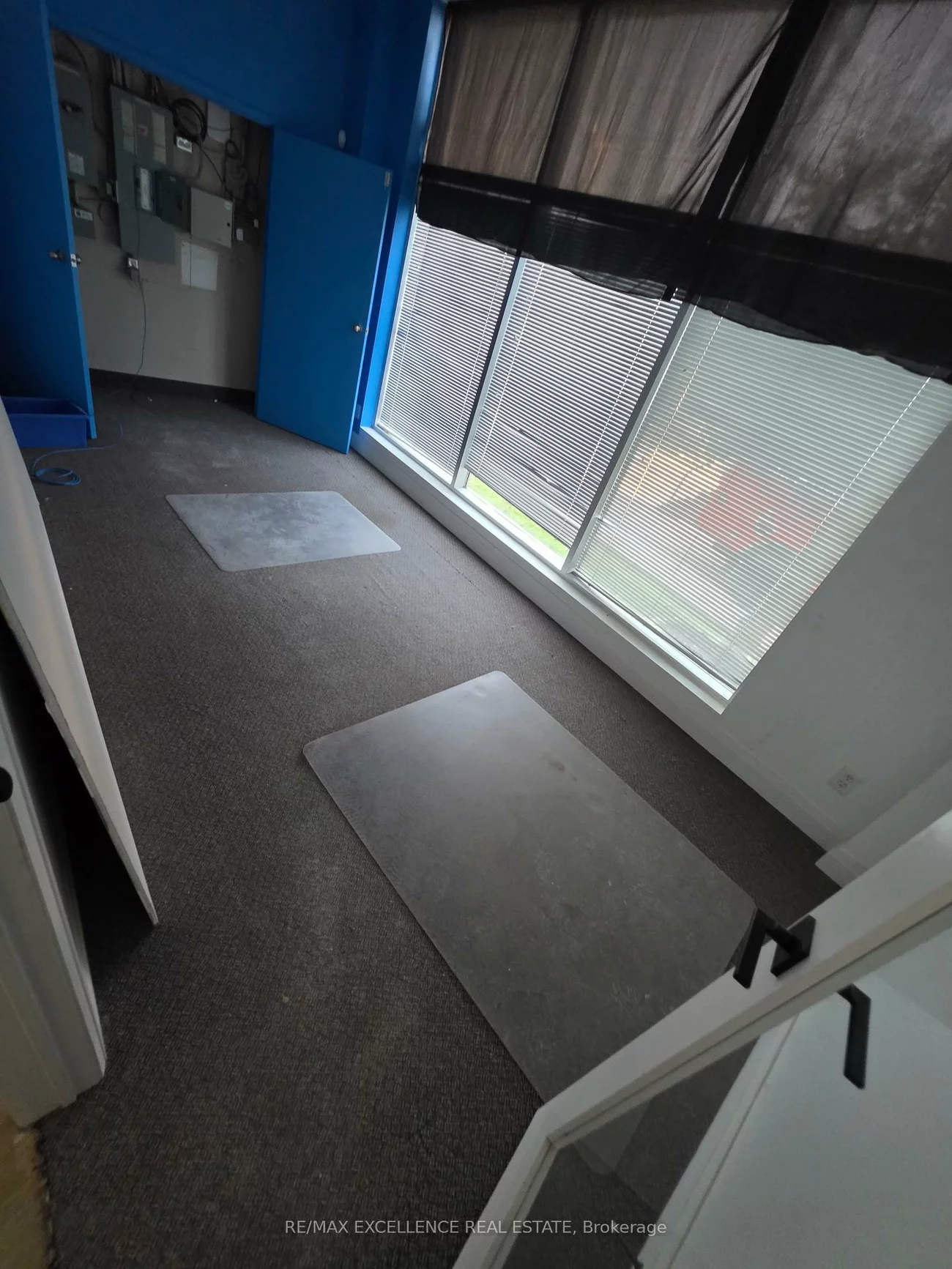 576, Bryne, 400 West, Barrie