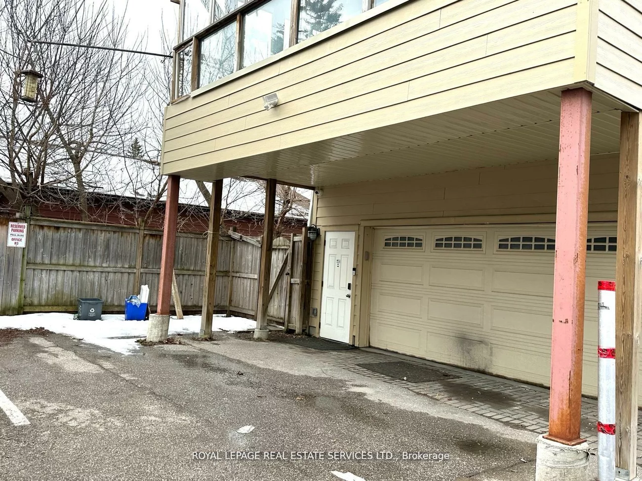 100, Essa, Allandale Centre, Barrie