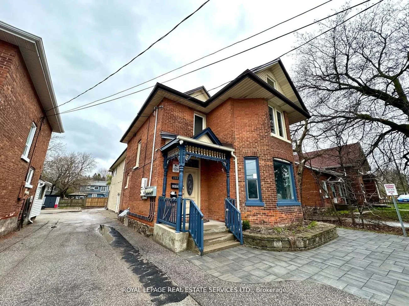 100, Essa, Allandale Centre, Barrie