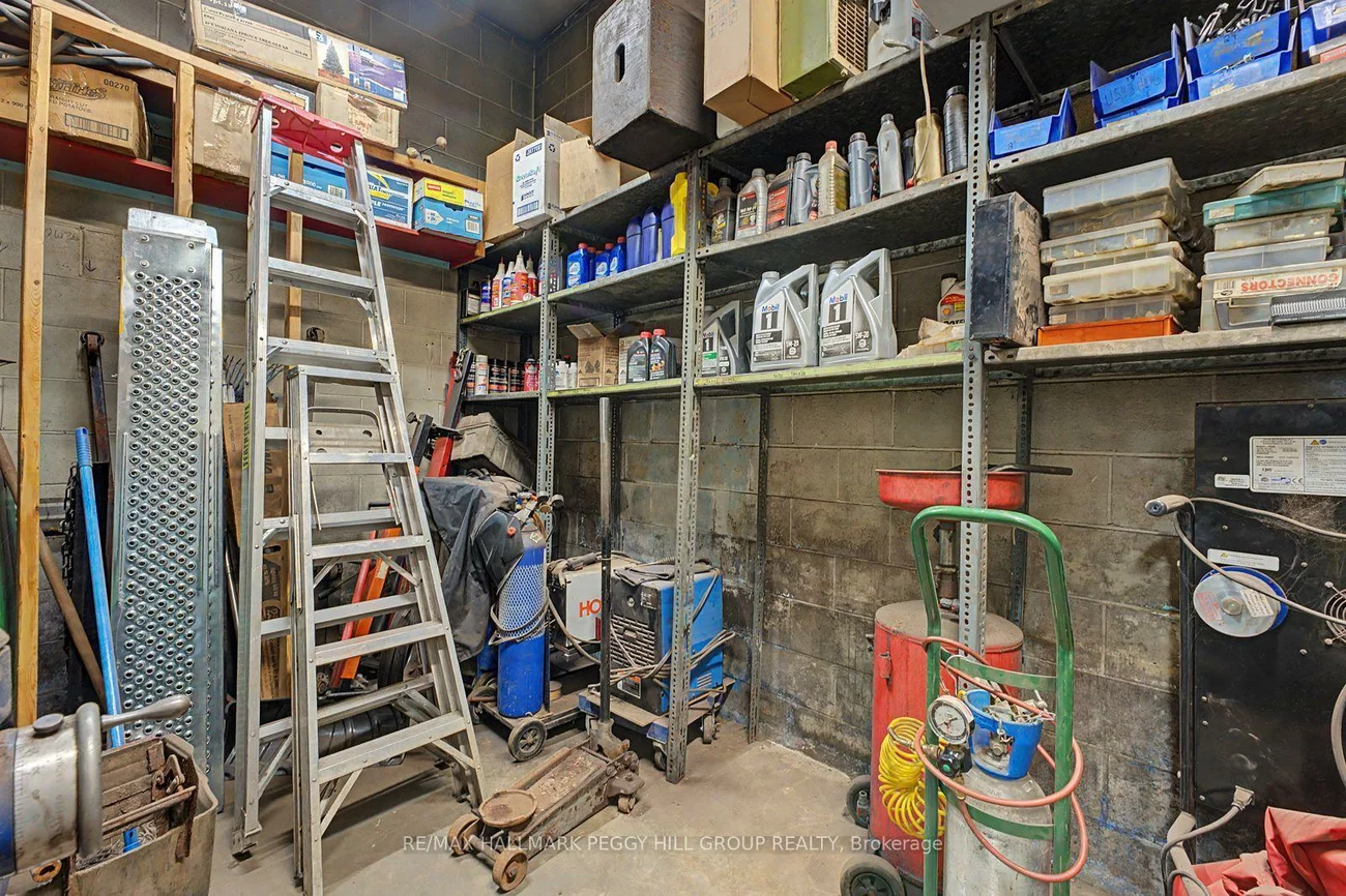222, Blake, North Shore, Barrie