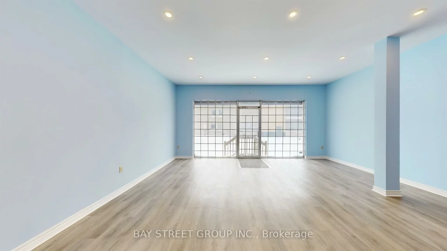 66, Maple, City Centre, Barrie