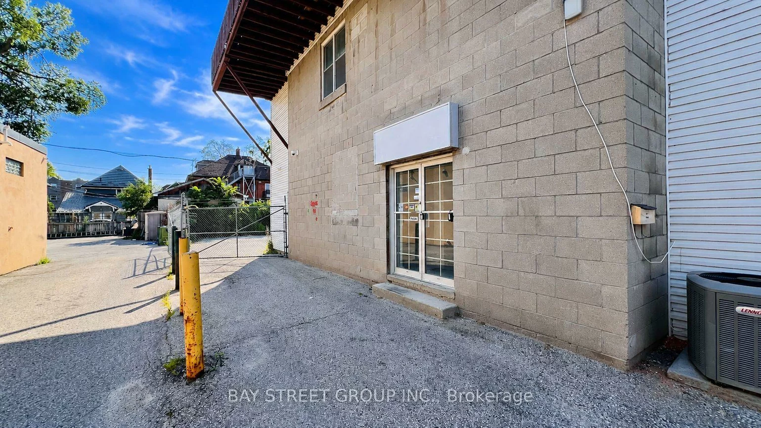 66, Maple, City Centre, Barrie