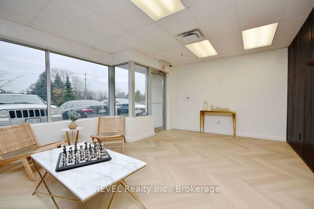 353, Saunders, 400 East, Barrie