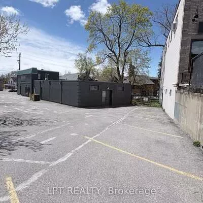 10, Ross, City Centre, Barrie