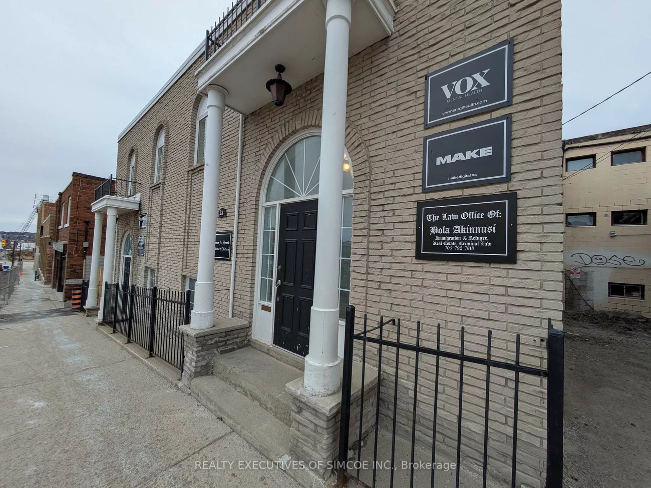 28, Owen, City Centre, Barrie
