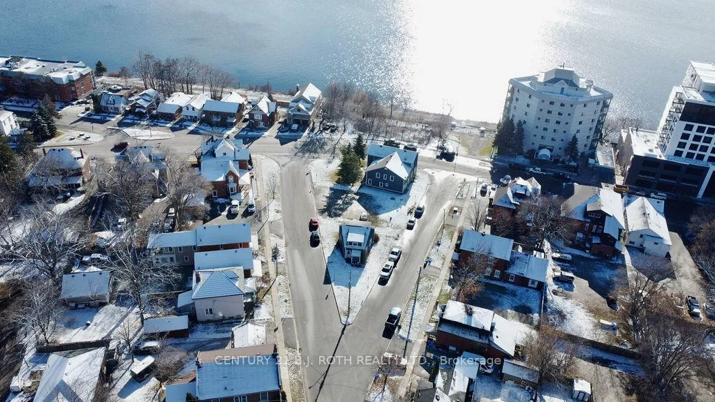 1, Berczy, North Shore, Barrie