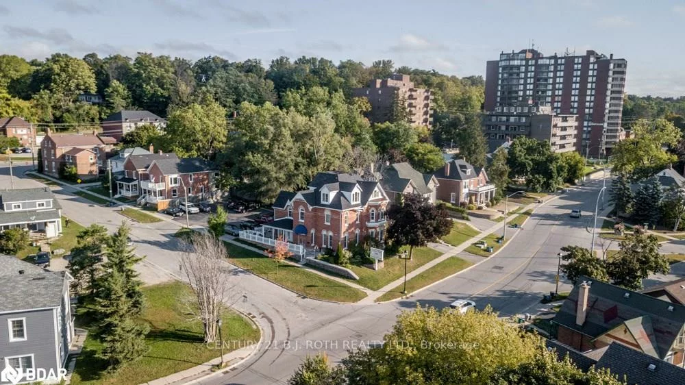 1, Berczy, North Shore, Barrie