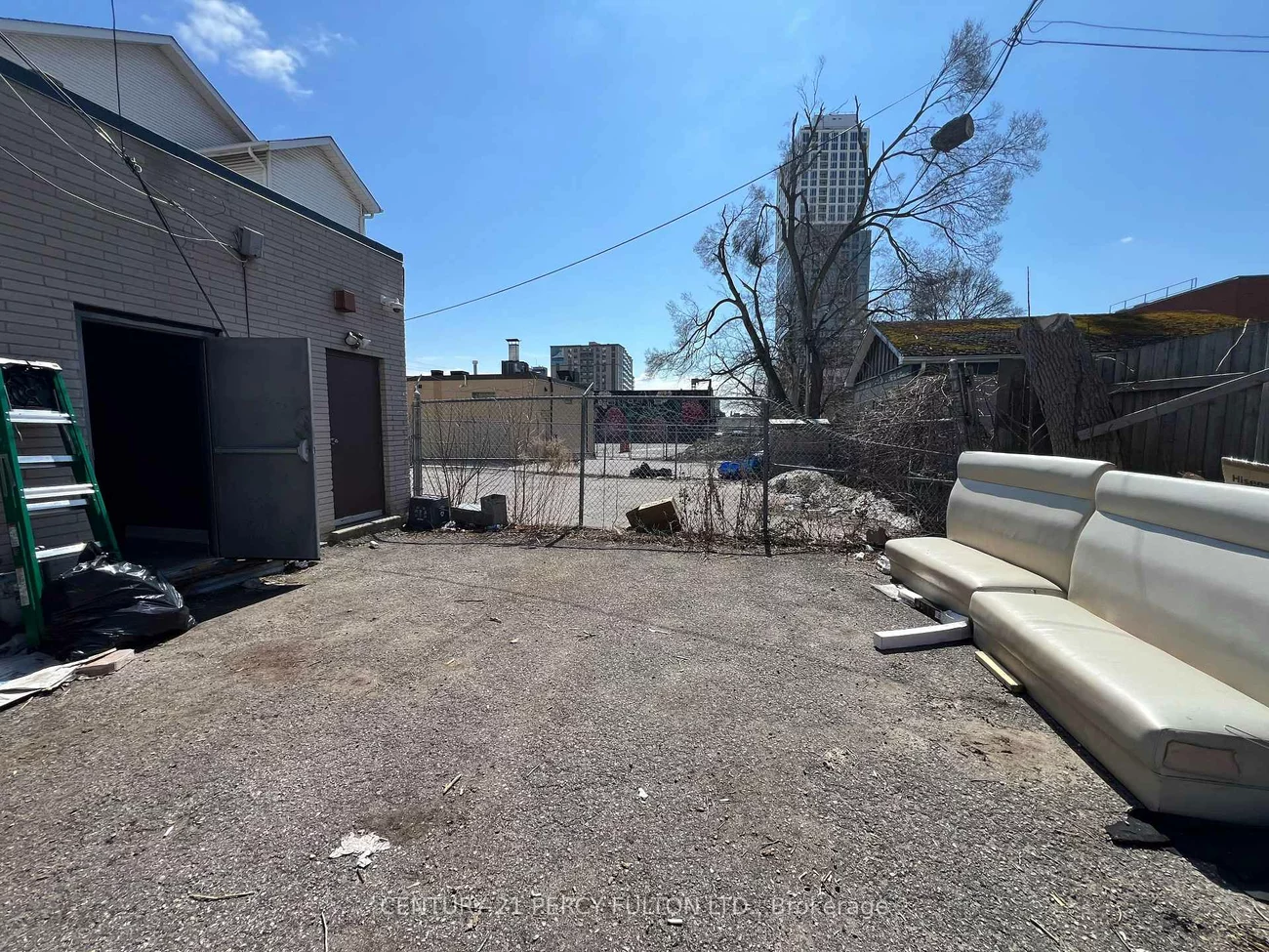 68, MAPLE, City Centre, Barrie