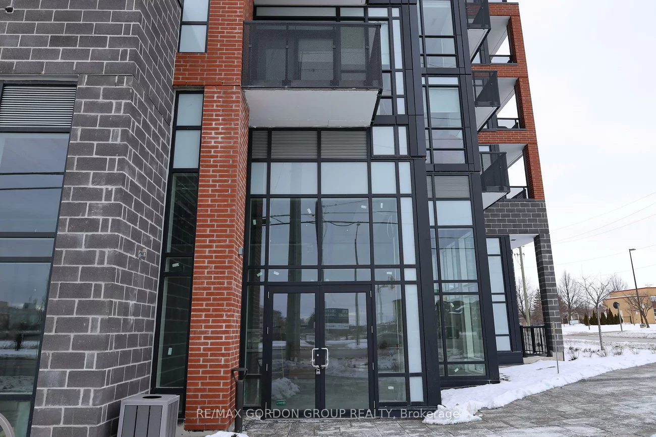 681, Yonge, Painswick South, Barrie