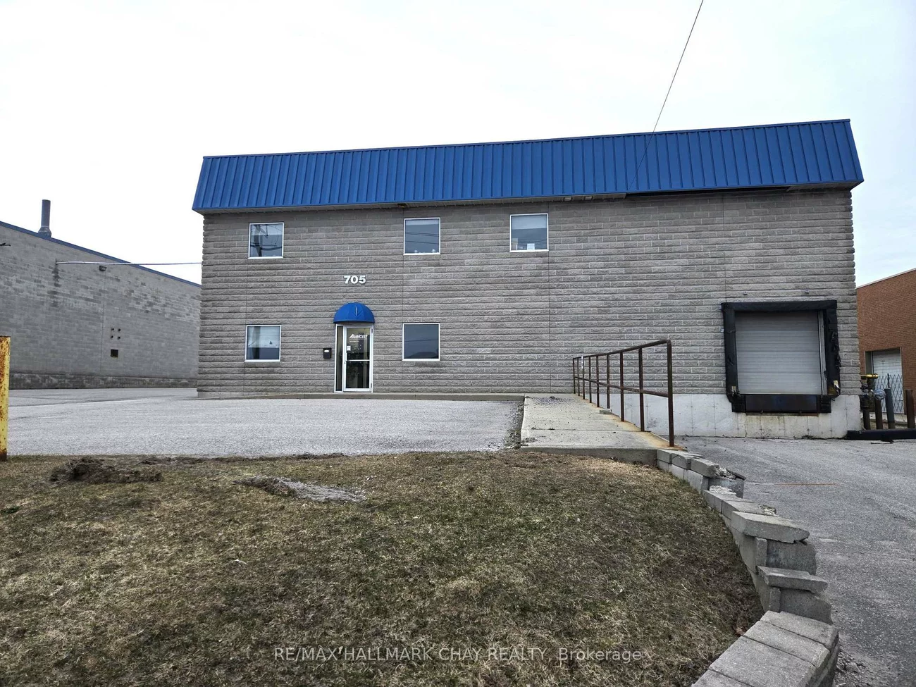 705, Bayview, 400 East, Barrie