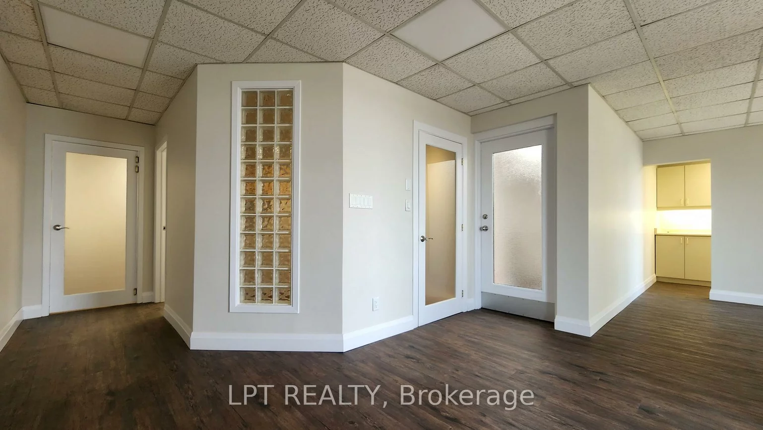 89, Collier, City Centre, Barrie