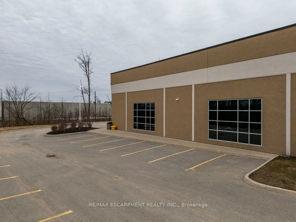 312, King, Holly, Barrie