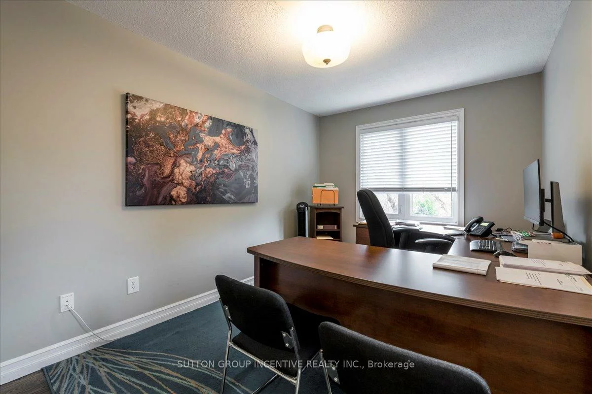 381-387, Mapleview, Holly, Barrie