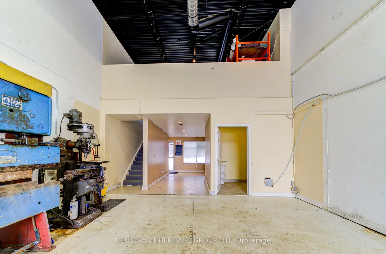 647, Welham, 400 East, Barrie