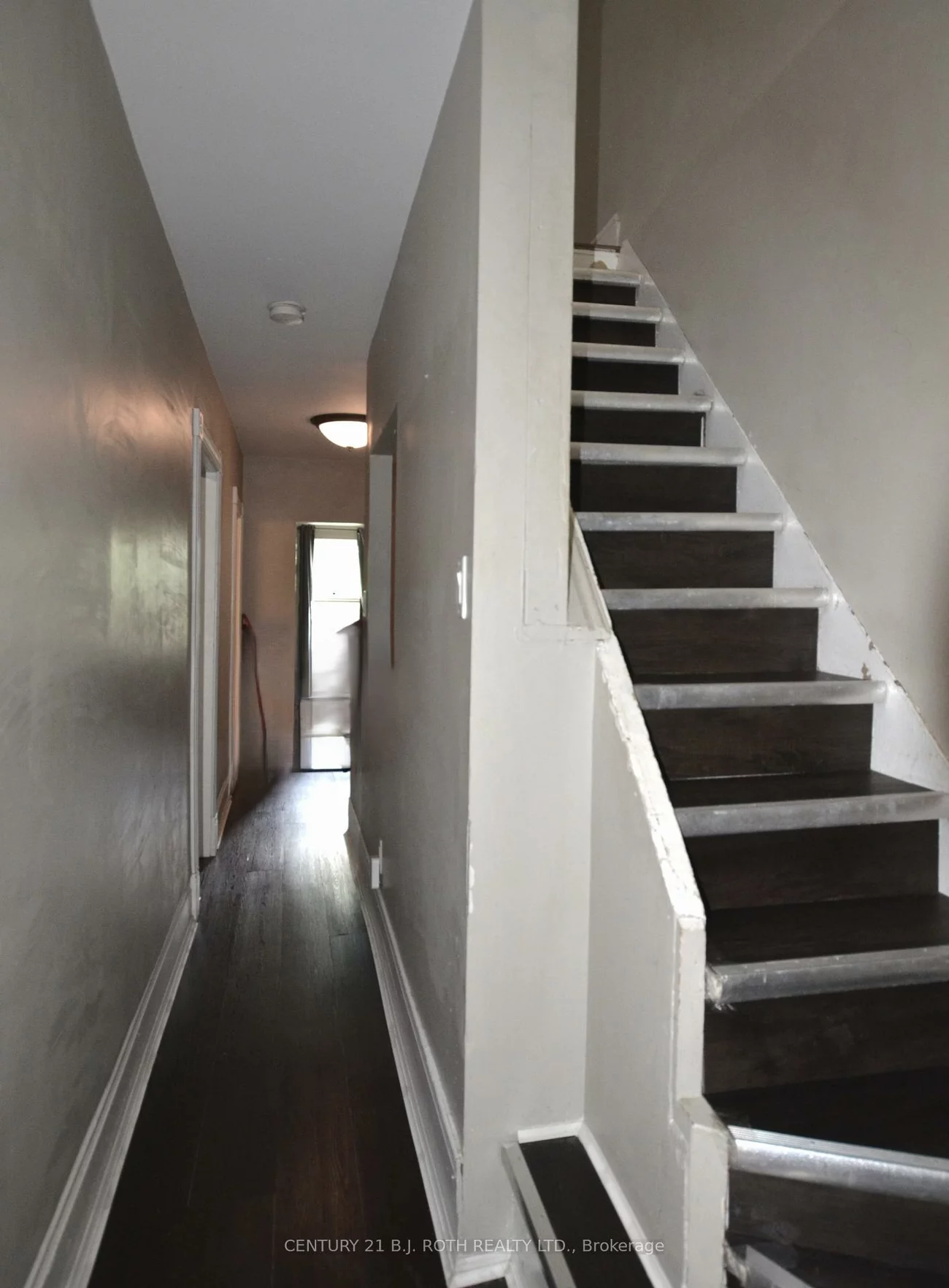 75, High, City Centre, Barrie